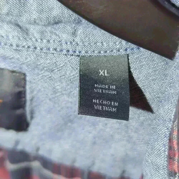 legacy, XL, r d and black - Picture 4 of 5